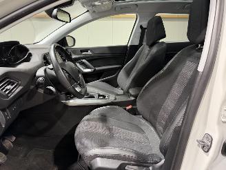 Peugeot 308 SW 1.2 81kW Clima PureTech Blue Lease Premium picture 29