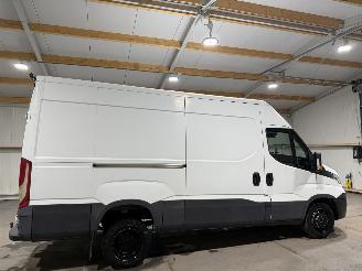 Iveco Daily 2.3D 100kW Automaat Dubbellucht Camera 352H1 picture 5