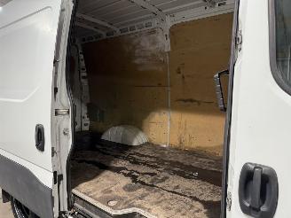 Iveco Daily 2.3D 100kW Automaat Dubbellucht Camera 352H1 picture 25