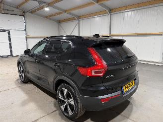 Volvo XC40 78kWh Recharge 300kW AWD R-Design picture 12
