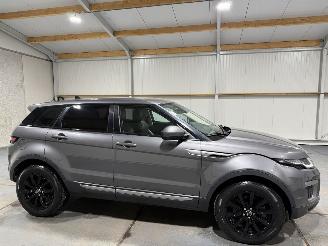 Land Rover Range Rover Evoque 2.0TD4 110kW AWD Automaat Urban Series SE picture 2
