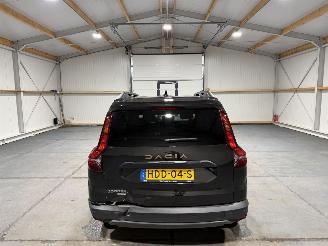 Dacia Jogger 1.6Hybrid 69kW Automaat Extreme 7Persoons picture 7