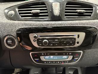 Renault Grand-scenic 2.0 103kW Automaat Bosé Clima picture 42