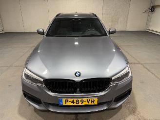 BMW 5-serie 530D 195kW xDrive Automaat High Executive Pano picture 14