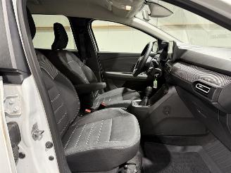 Dacia Jogger 1.0TCE 81kW Expression 7Persoons picture 46