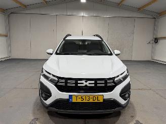 Dacia Jogger 1.0TCE 81kW Expression 7Persoons picture 4