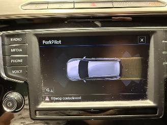 Volkswagen Passat 1.6TDI 88kW Automaat Highline Business R picture 16