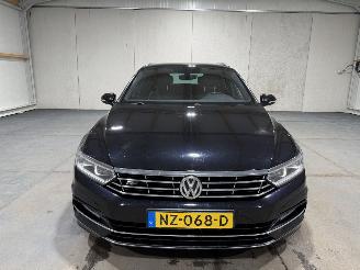 Volkswagen Passat 1.6TDI 88kW Automaat Highline Business R picture 4