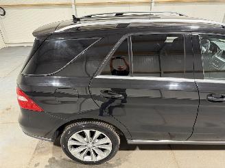Mercedes Ml-klasse 250BlueTech 150kW 4Matic picture 27