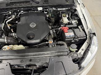 Nissan Navara 2.3dCi 120kW N-Connecta King Cab picture 31