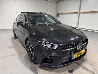 Mercedes A-klasse 200 120kW Automaat Pano Business Solution AMG picture 3