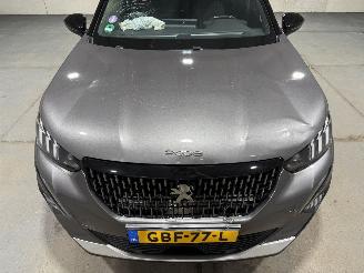 Peugeot 2008 1.2 PureTech 96kW Automaat GT picture 20