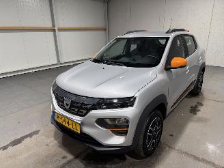 Dacia Spring 27kWh Comfort Plus 33kW Orange PACK Camera Navi picture 10