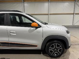 Dacia Spring 27kWh Comfort Plus 33kW Orange PACK Camera Navi picture 21