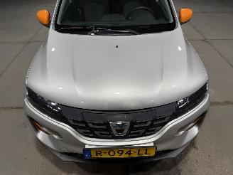 Dacia Spring 27kWh Comfort Plus 33kW Orange PACK Camera Navi picture 17
