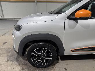 Dacia Spring 27kWh Comfort Plus 33kW Orange PACK Camera Navi picture 14