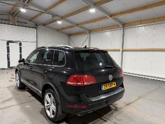 Volkswagen Touareg 4.2TDI V8 250kW Automaat R-Line Pano Clima Memory picture 12