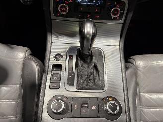 Volkswagen Touareg 4.2TDI V8 250kW Automaat R-Line Pano Clima Memory picture 24