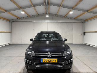 Volkswagen Touareg 4.2TDI V8 250kW Automaat R-Line Pano Clima Memory picture 4