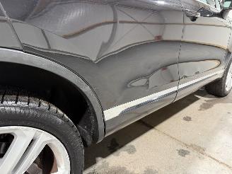 Volkswagen Touareg 4.2TDI V8 250kW Automaat R-Line Pano Clima Memory picture 15
