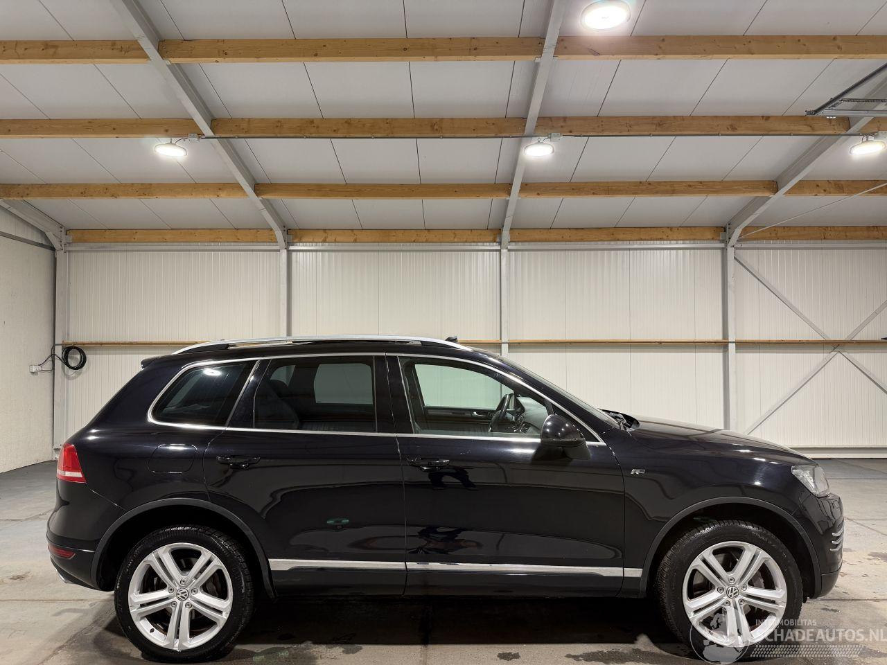 Volkswagen Touareg 4.2TDI V8 250kW Automaat R-Line Pano Clima Memory