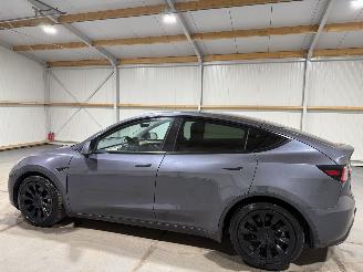Tesla Model Y 75kWh Long Range AWD 258kW picture 11