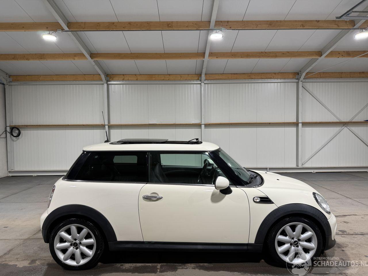 Mini Mini 1.6 72kW Pano Airco One Chili