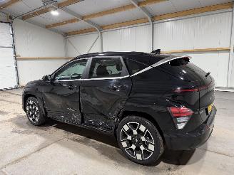 Hyundai Kona 65.4kWh 160kW Premium picture 11