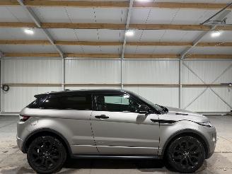 damaged passenger cars Land Rover Range Rover Evoque Coupé 2.0Si 177kW Automaat 4WD Prestige 2013/6