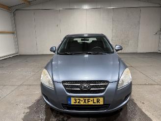 Kia Cee d 1.4 80kW Airco X-Tra picture 4