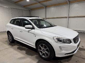 Volvo Xc-60 2.0D4 140kW Automaat FWD Ocean Race Schuifkantel picture 2