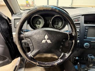 Mitsubishi Pajero 3.2DID 125kW Automaat Invite High Roof AT HRV picture 14