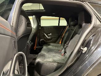 Mercedes Cla-klasse Shootingbrake 250 165kW Automaat Pano 4Matic Premium Plus Orange edition picture 23
