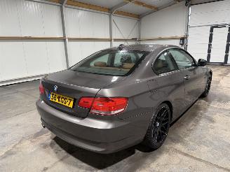 BMW 3-serie 320i 125kW Airco Executive picture 6