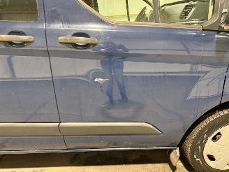 Ford Transit Custom 2.0TDCi 96kW D.C.  L2H1 Trend picture 18