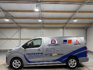 Opel Vivaro 2.0TDCI 106kW Automaat L3H1 Innovation picture 8