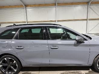 Cupra Leon 1.4e-Hybrid 110kW Automaat VZ Business picture 13