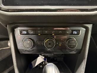 Volkswagen Tiguan ALLSPACE 1.5TSI 110kW Highline Business R Pano picture 19