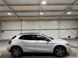 Coche accidentado Mercedes GLA 180CDI 80kW Automaat Lease Edition 2015/6