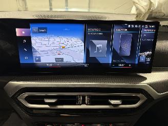 BMW 3-serie 318i 115kW Automaat Clima Camera Navi Touring picture 33