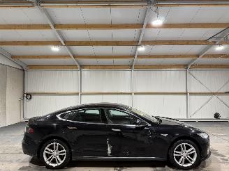 Unfallwagen Tesla Model S 85kWh 270kW Automaat Pano Base 2013/12