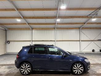 Coche accidentado Volkswagen Golf GTE 1.4TSI 110kW Automaat Pano 2015/9
