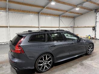Volvo V-60 2.0T5 184kW Aut Polestar Momentum PRO Panorama picture 5