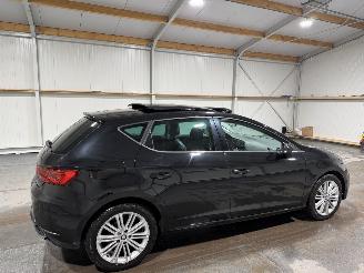 Seat Leon 1.6TDI 85kW Xcellence Business Intense Pano Leder picture 5