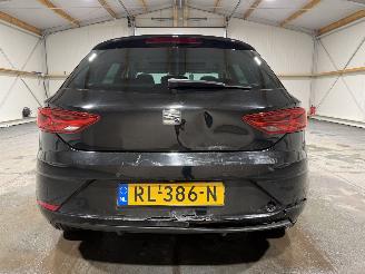 Seat Leon 1.6TDI 85kW Xcellence Business Intense Pano Leder picture 21