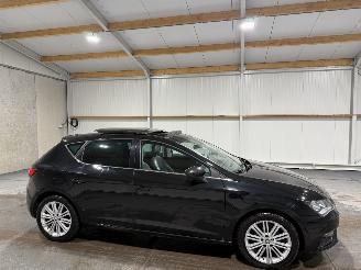 Seat Leon 1.6TDI 85kW Xcellence Business Intense Pano Leder picture 2