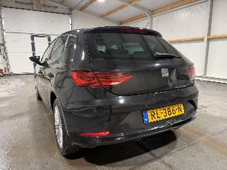 Seat Leon 1.6TDI 85kW Xcellence Business Intense Pano Leder picture 20