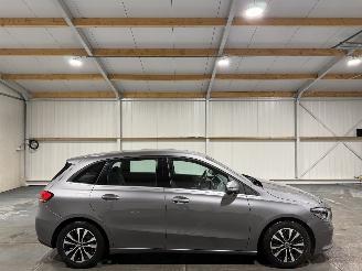 skadebil auto Mercedes B-klasse 180 100kW Automaat Business Solution 2019/3