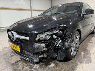 Mercedes Cla-klasse 180d  Automaat AMG Business Solution Shootingbrake picture 24