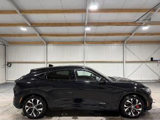 škoda osobní automobily Ford Mustang 98kWh 248kW Extended AWD 2021/6